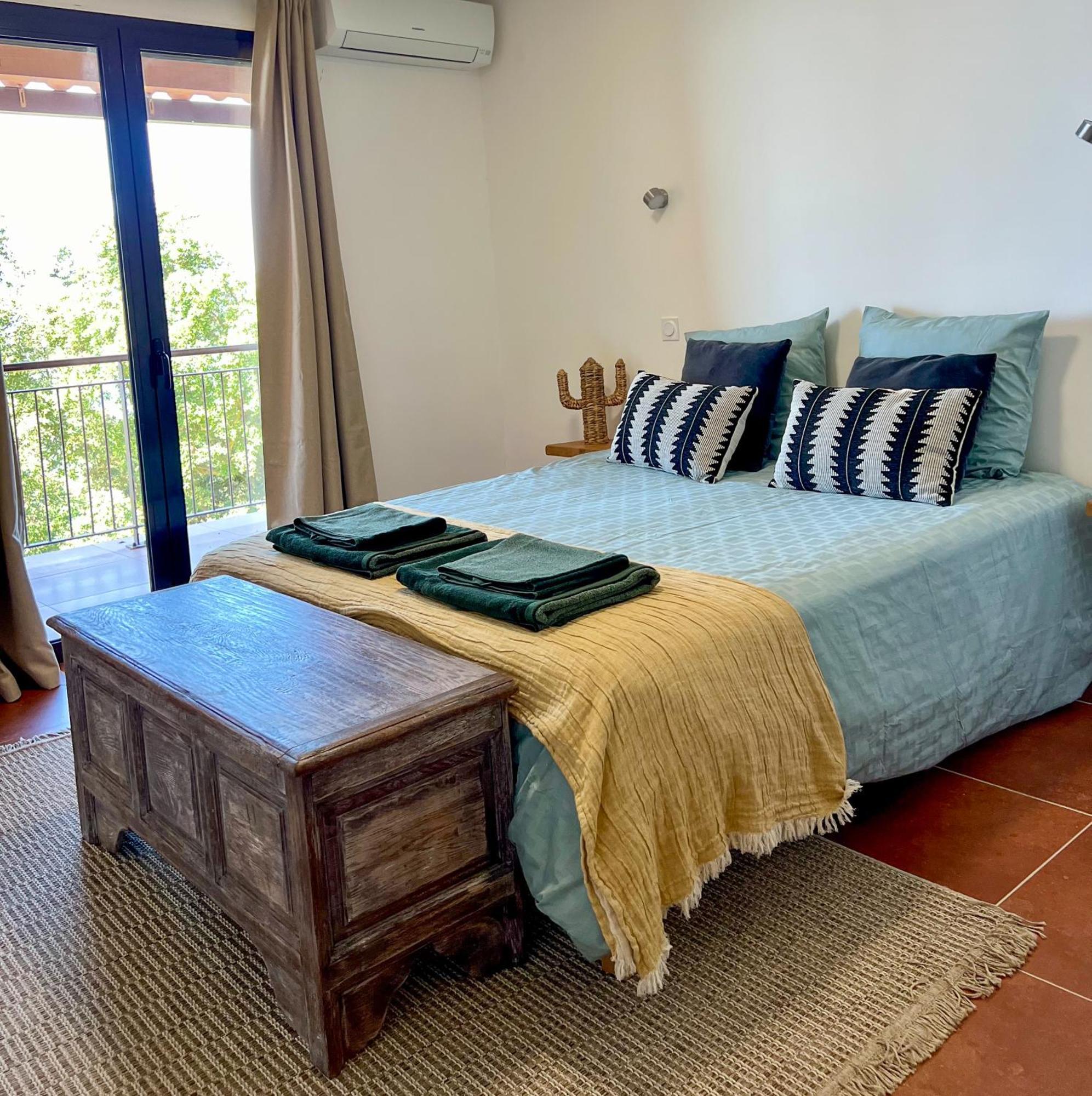 Grande Villa 750 M2 Le Mas Des Chenes Bormes-les-Mimosas Extérieur photo